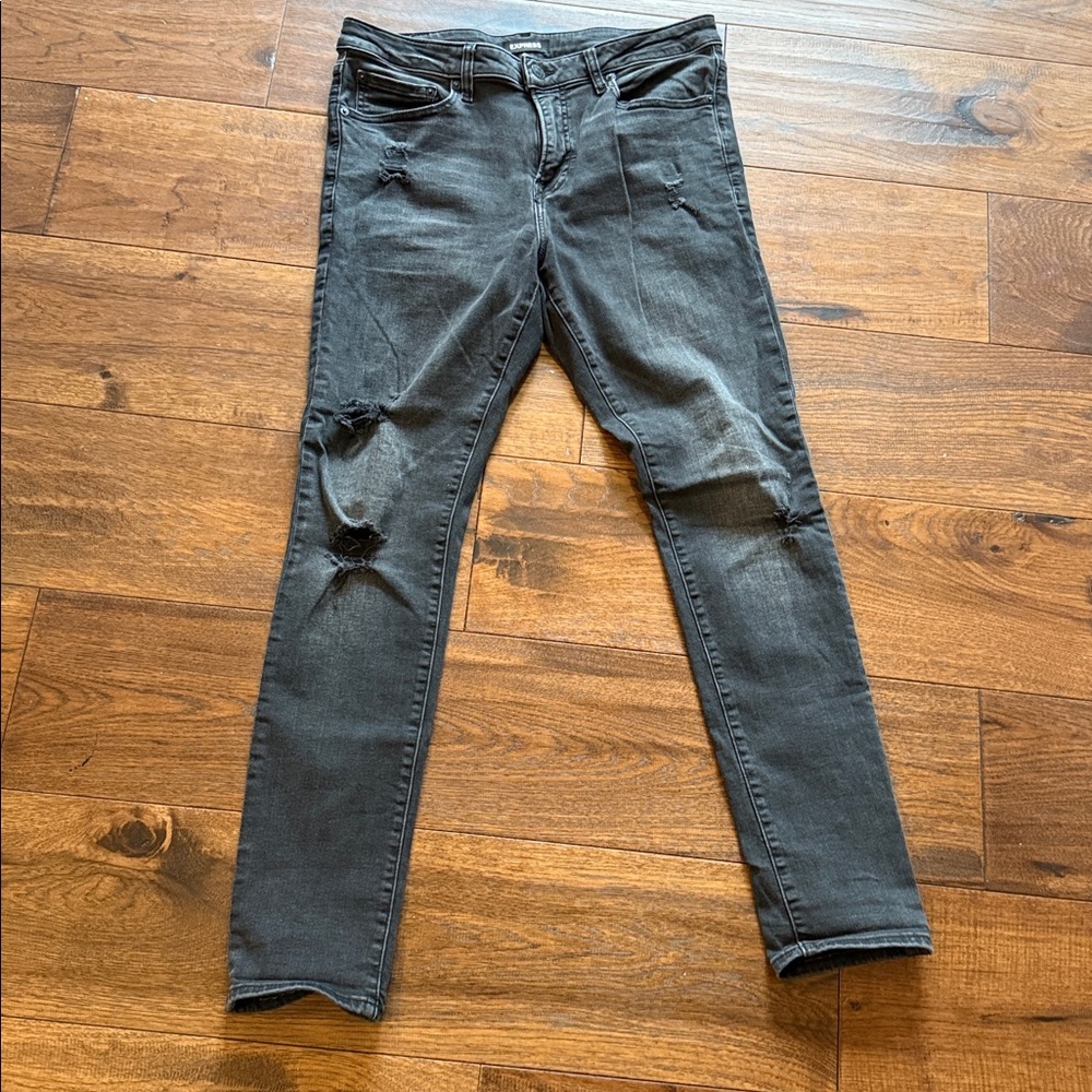 Black Skinny Express Jeans size 33x32